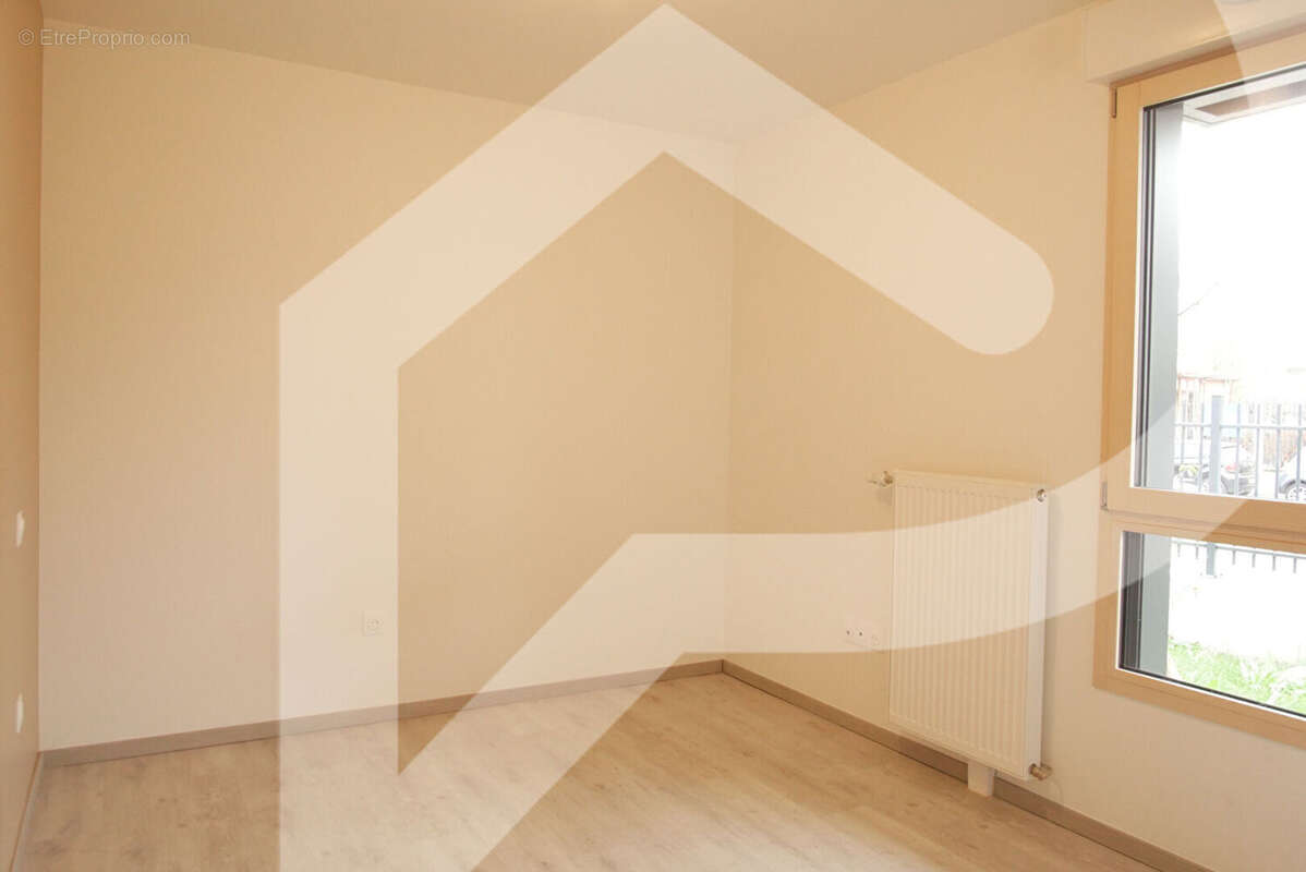 Appartement à NANTERRE