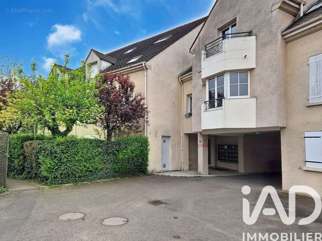 Photo 9 - Appartement à LES ESSARTS-LE-ROI