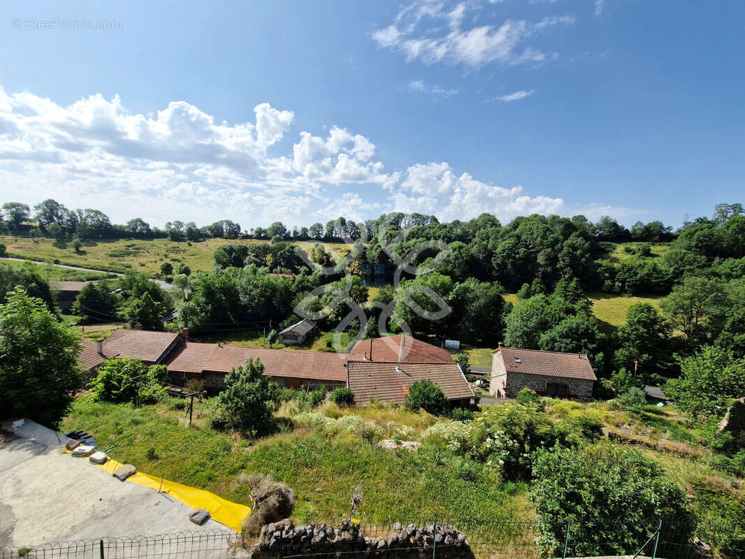 Maison à SAINT-JEAN-DE-NAY