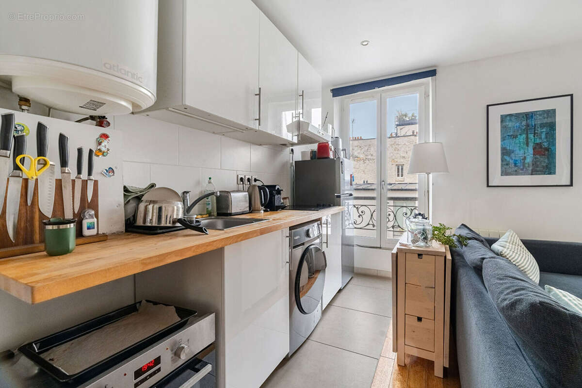 Appartement à PARIS-17E