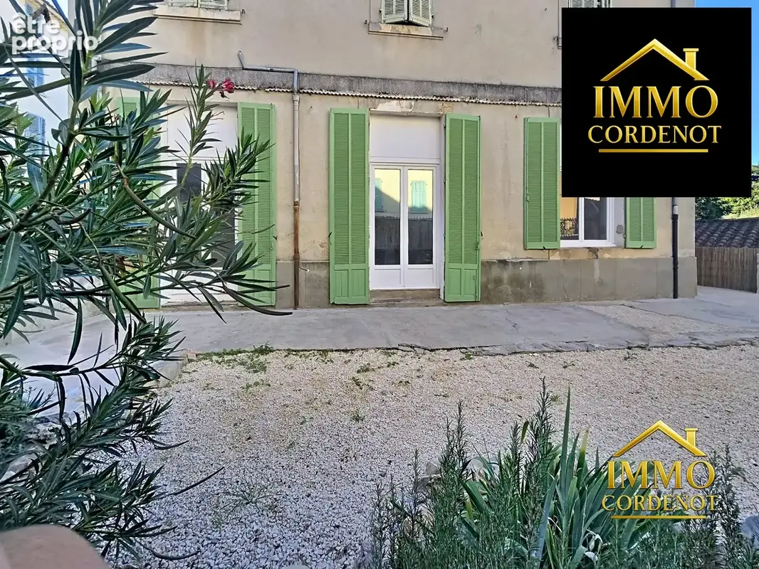Photo Appartement à Meounes-Les-Montrieux au prix de 179 900€