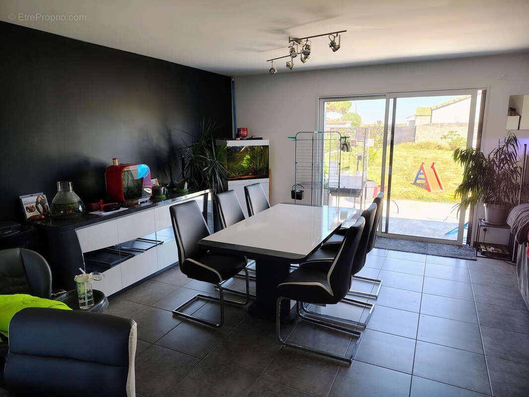 Maison à LE BERNARD