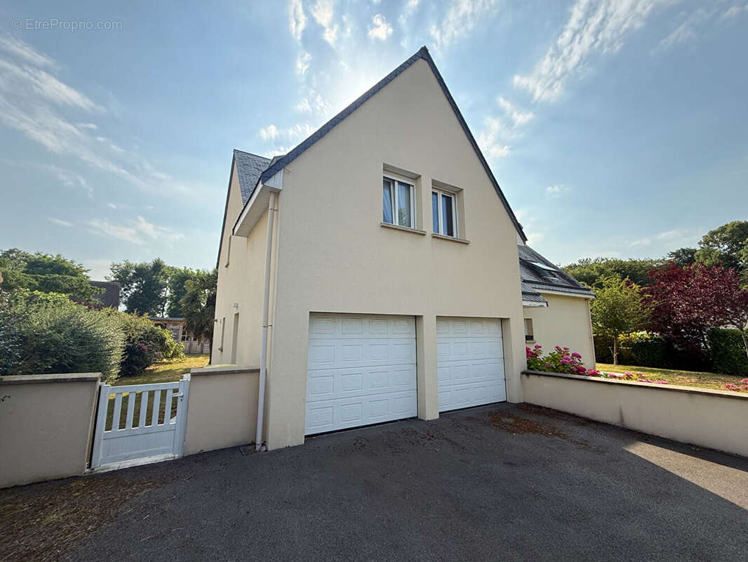 EXCLUSIVITE - LION-SUR-MER - maison de 6 chambres - photo 14