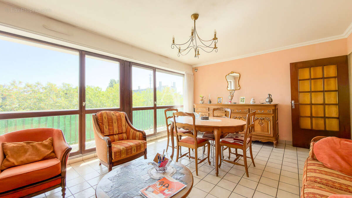 Appartement à BRUNOY
