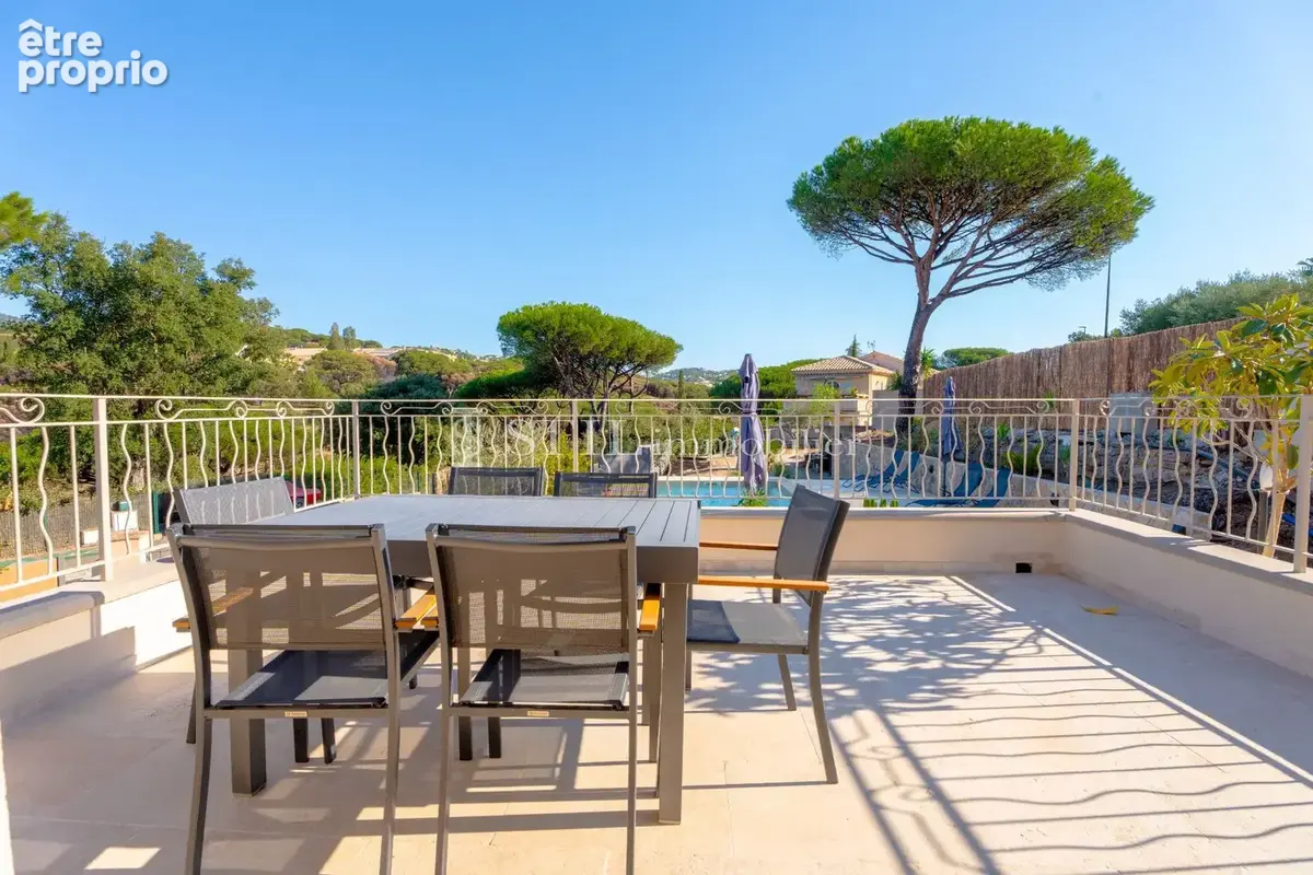 Maison 4 pièces 110 m² à vendre à Sainte-Maxime (83120) - photo 2