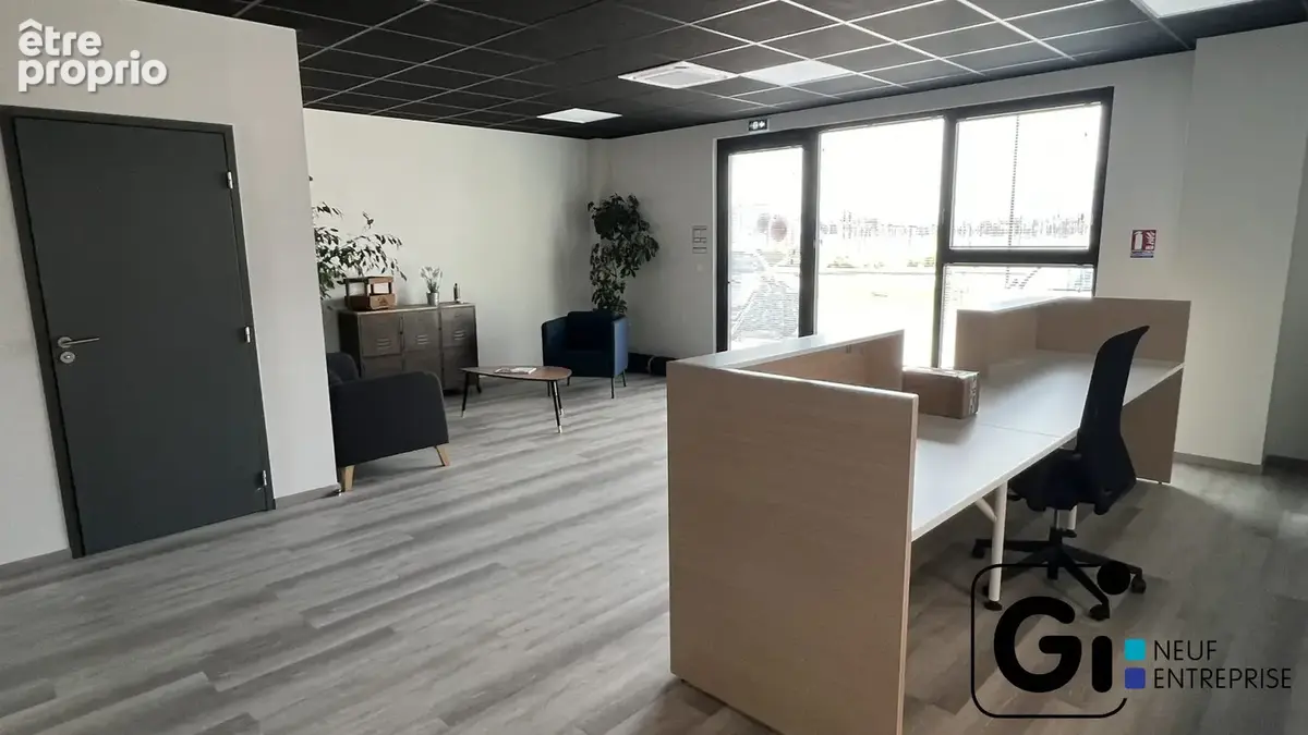 Commerce 351 m² à vendre à Sainte-Helene-Du-Lac (73800) - photo 3