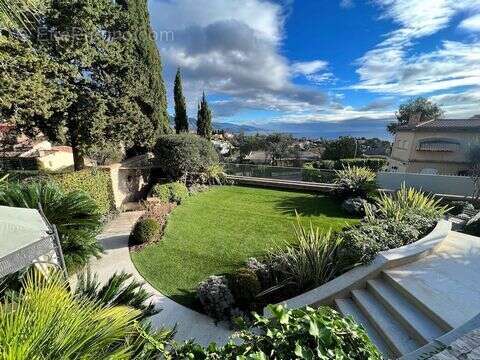 Maison à ROQUEBRUNE-CAP-MARTIN