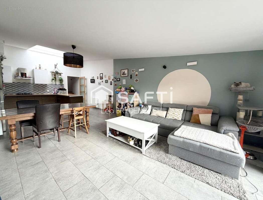 Photo 2 - Maison à VALENCIENNES