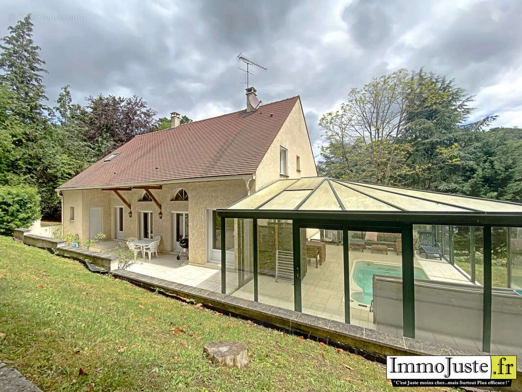 Maison à LEVIS-SAINT-NOM