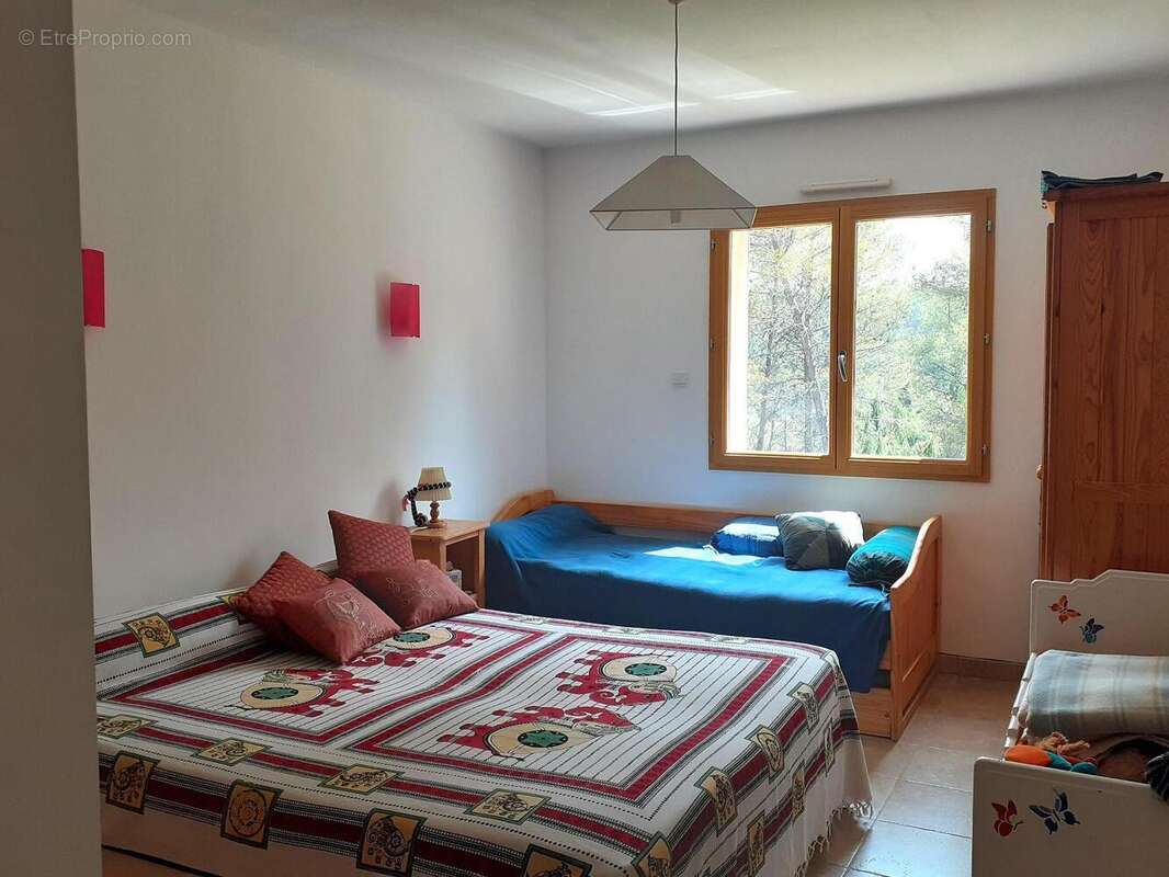   - Maison à DRAGUIGNAN