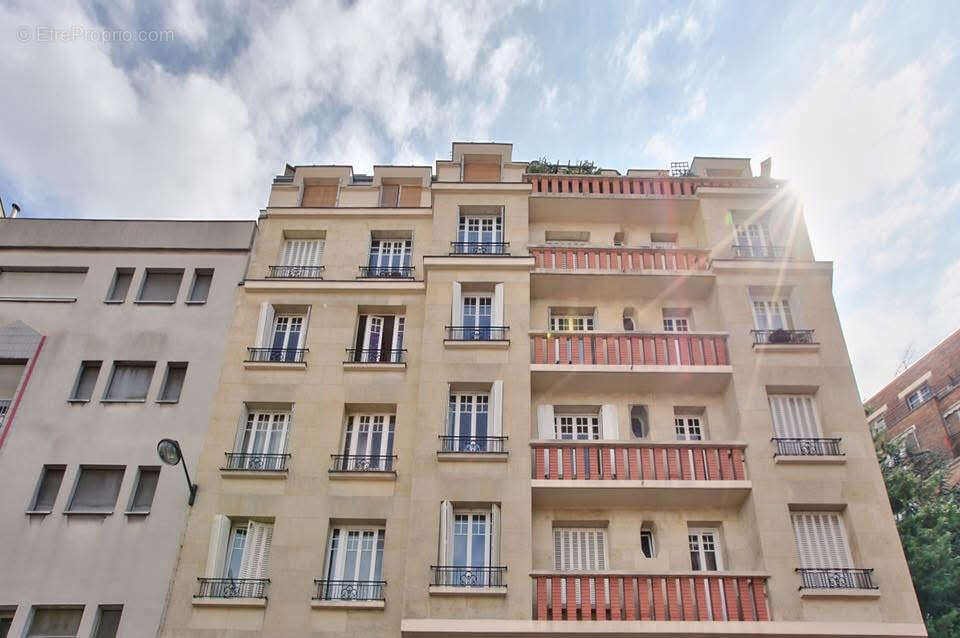 Appartement à PARIS-20E