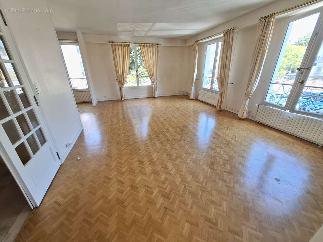 Appartement Standing 5 pièces - photo 2