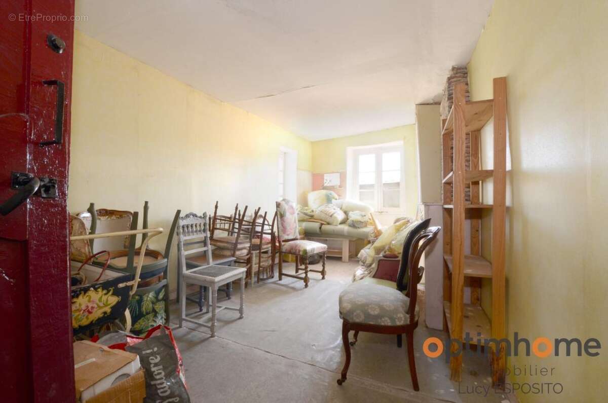  Opportunité Unique au Cœur du Village Historique de Confolens !  - photo 39