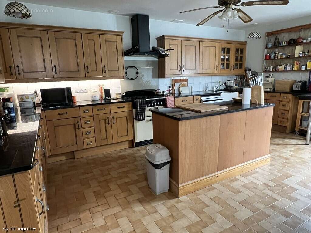 Maison à VILLEFAGNAN