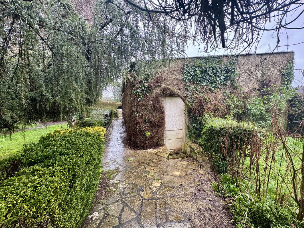 Maison à NOYAL-MUZILLAC