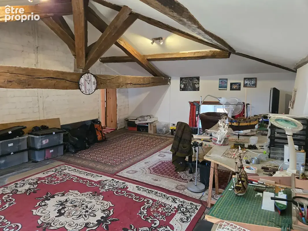 Haute Vienne: Maison de village avec gîte indépendant et grange, proche de Mézières sur Issoire - photo 10