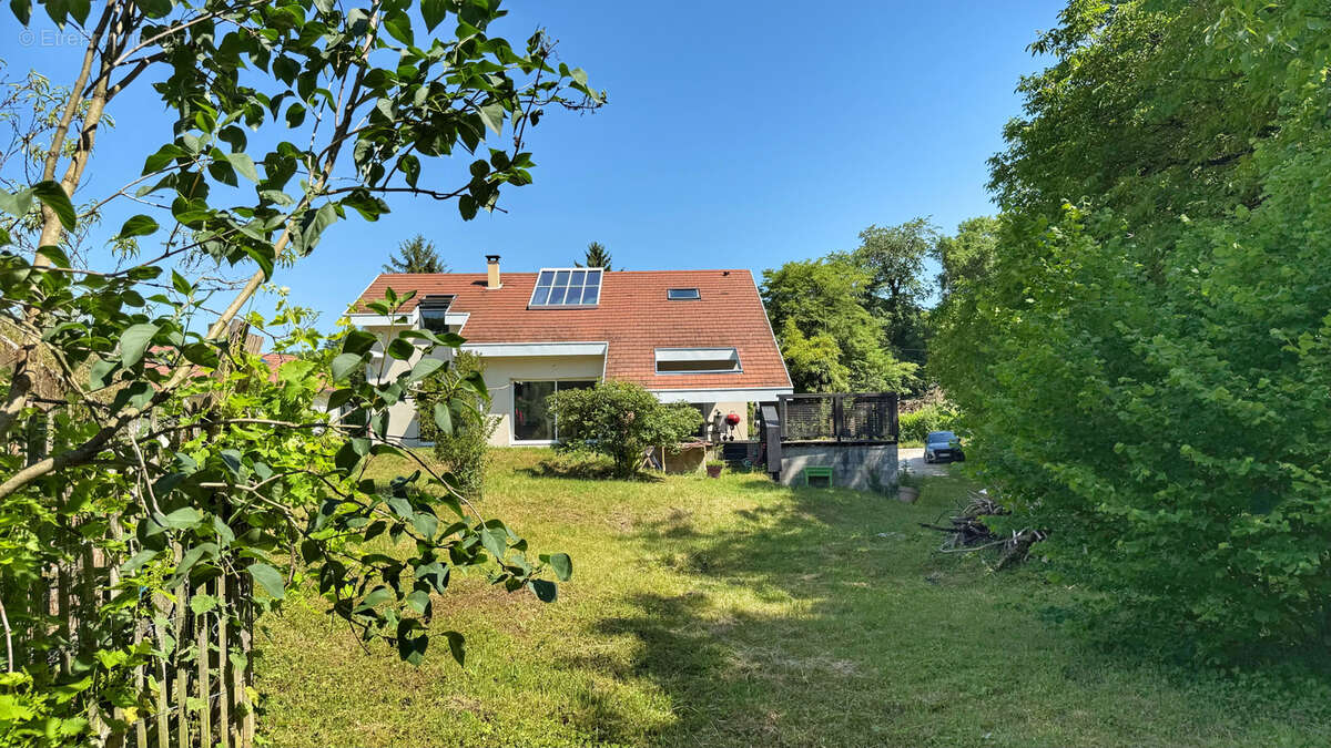 Maison à RENAGE