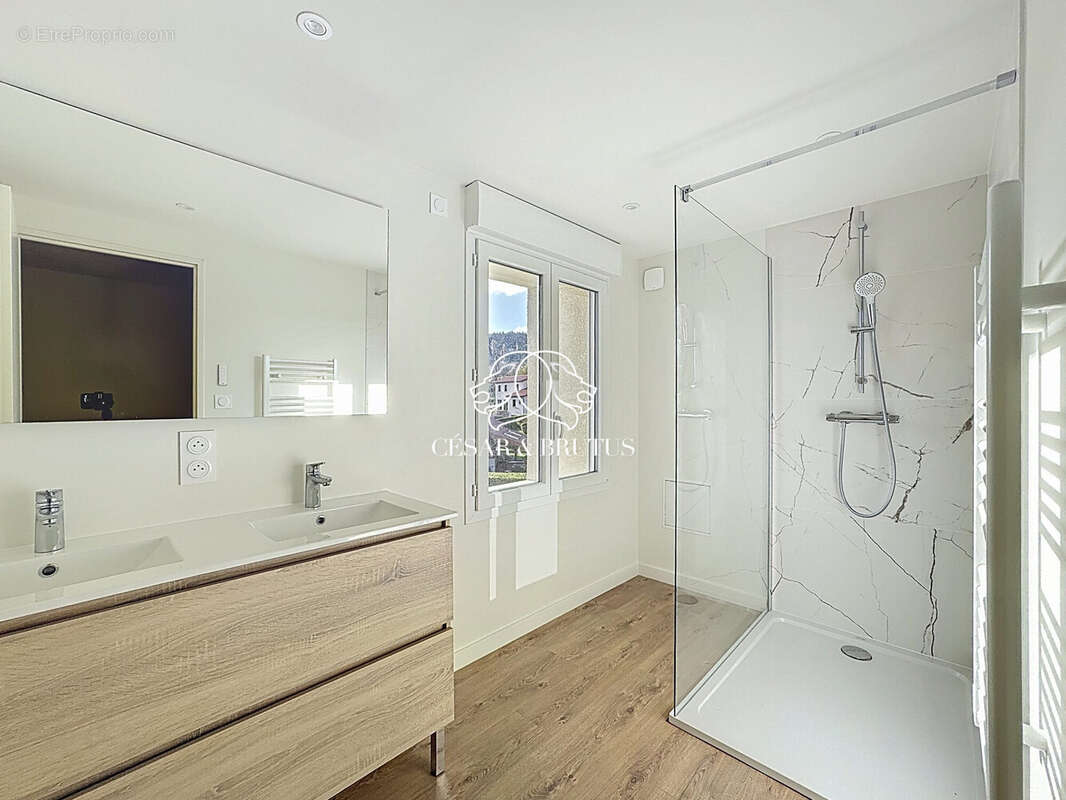 Appartement à TARARE