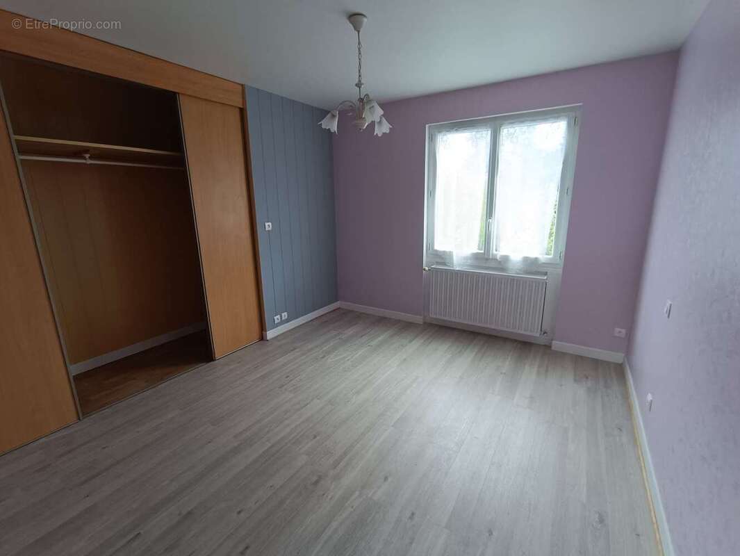 Appartement à CORREZE
