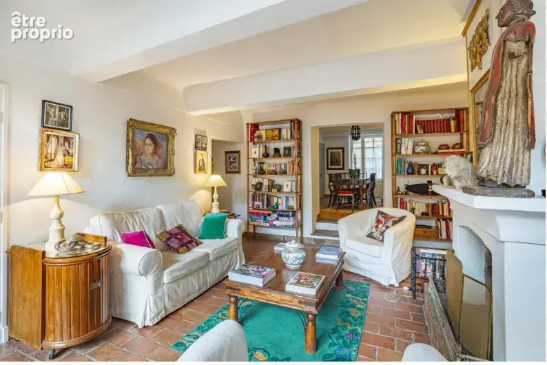Grimaud : Maison de village 250 M2 avec terrasse, maison d'hôtes ou particulier - photo 5