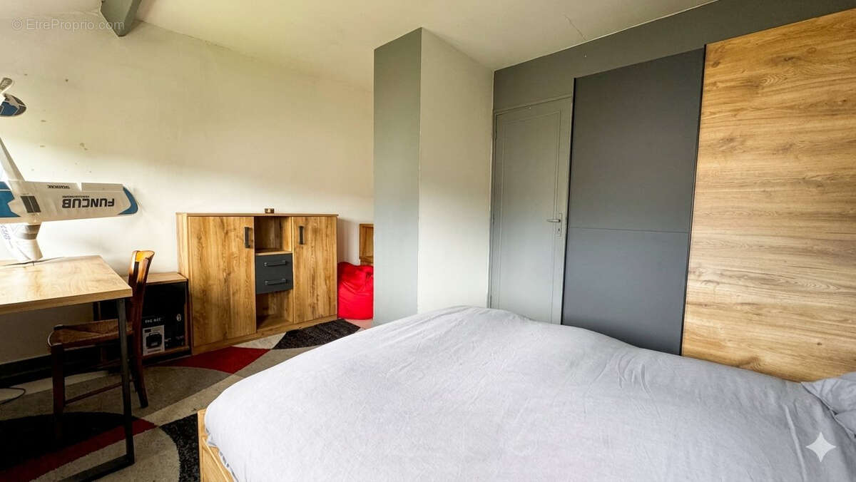 Grande maison 5 chambres + sous sol total - photo 16