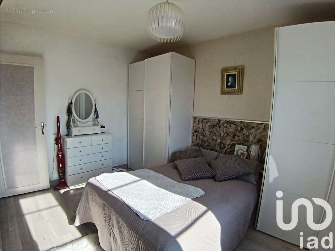 Photo 7 - Maison à LOUZY