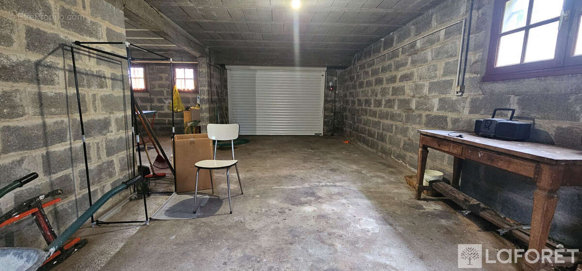 Maison à SAINTES