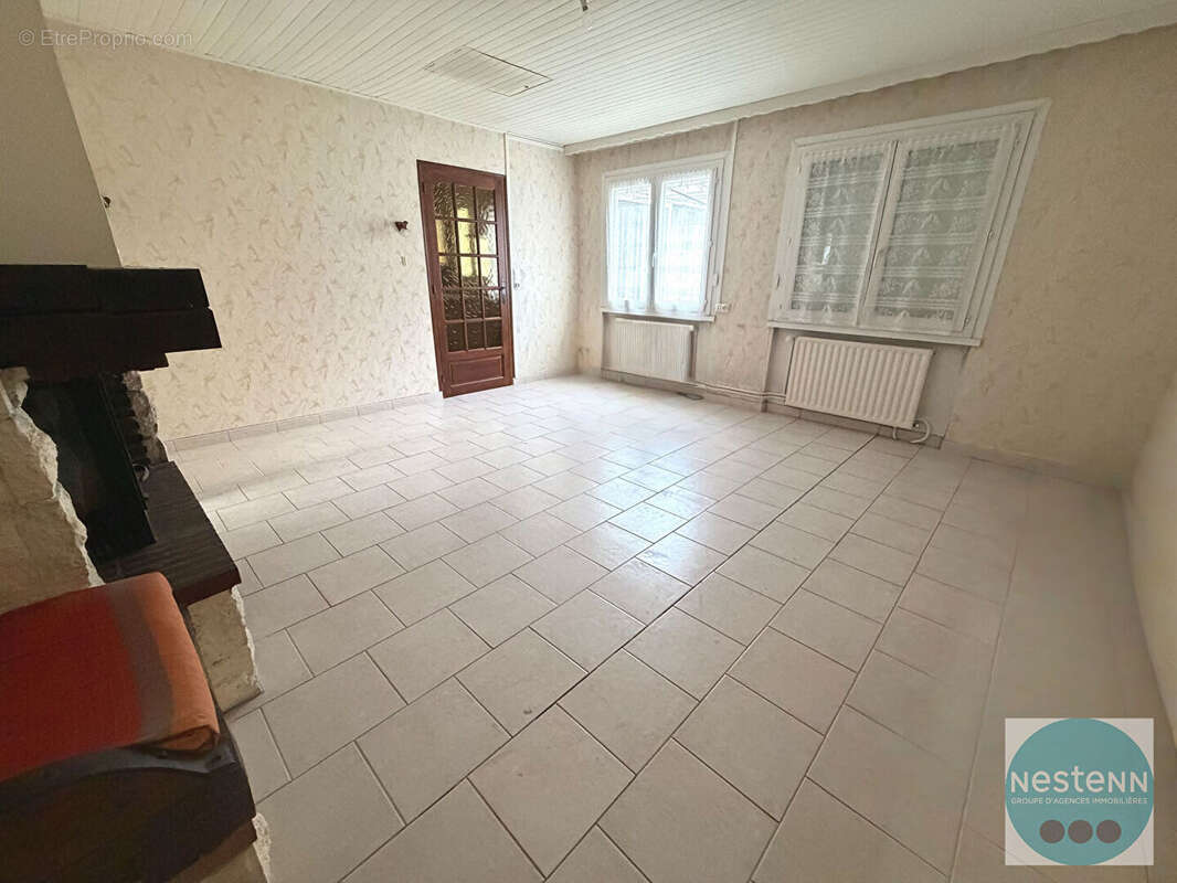 Maison à FLEURY-LES-AUBRAIS