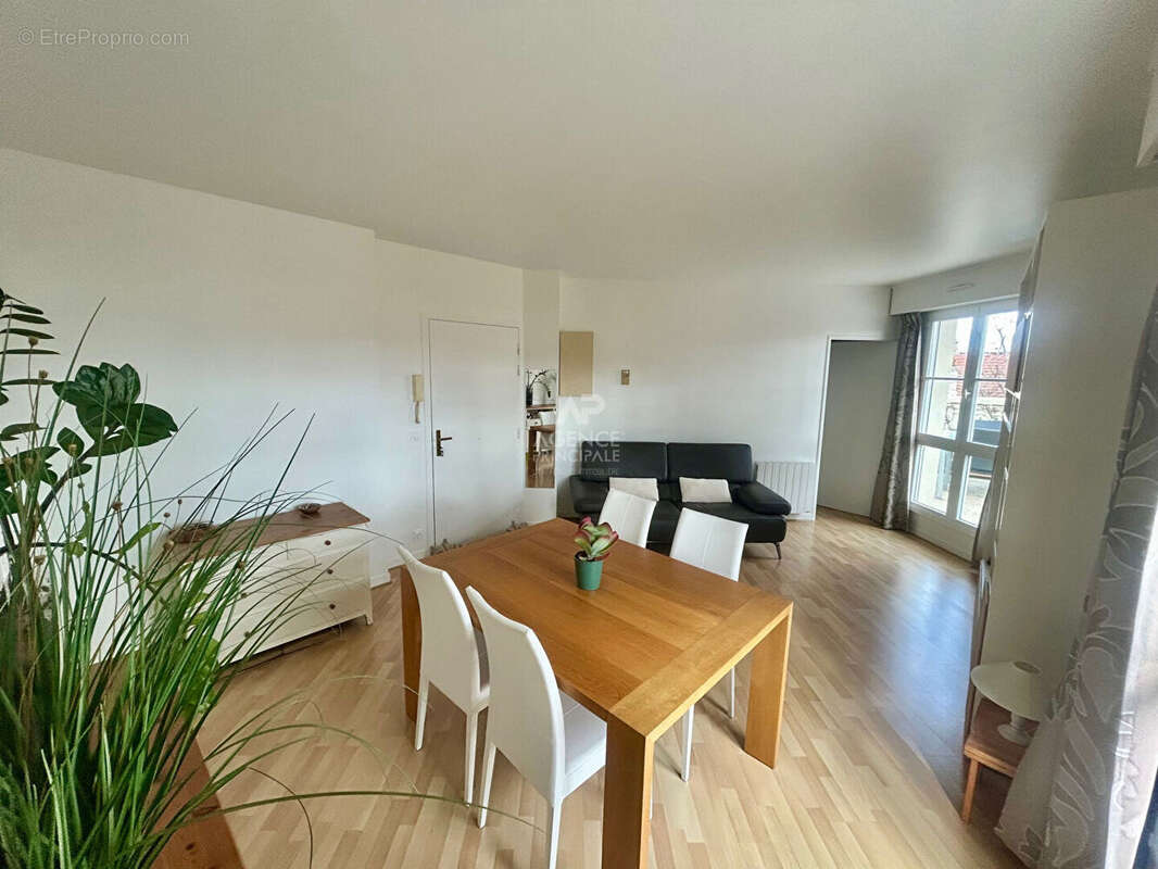 Appartement à POISSY
