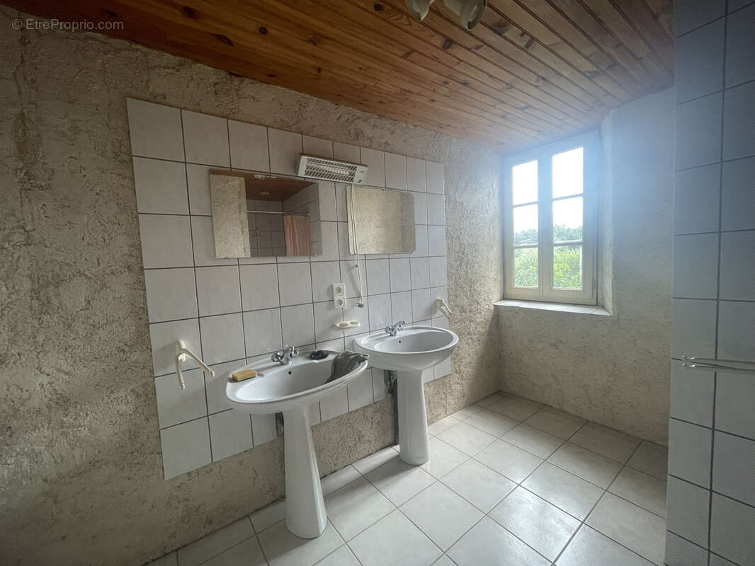 Maison à L'ISLE-EN-DODON