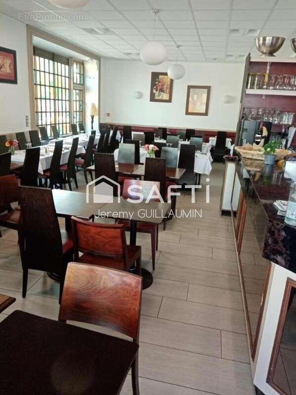 Photo 3 - Commerce à VARENNES-SUR-ALLIER