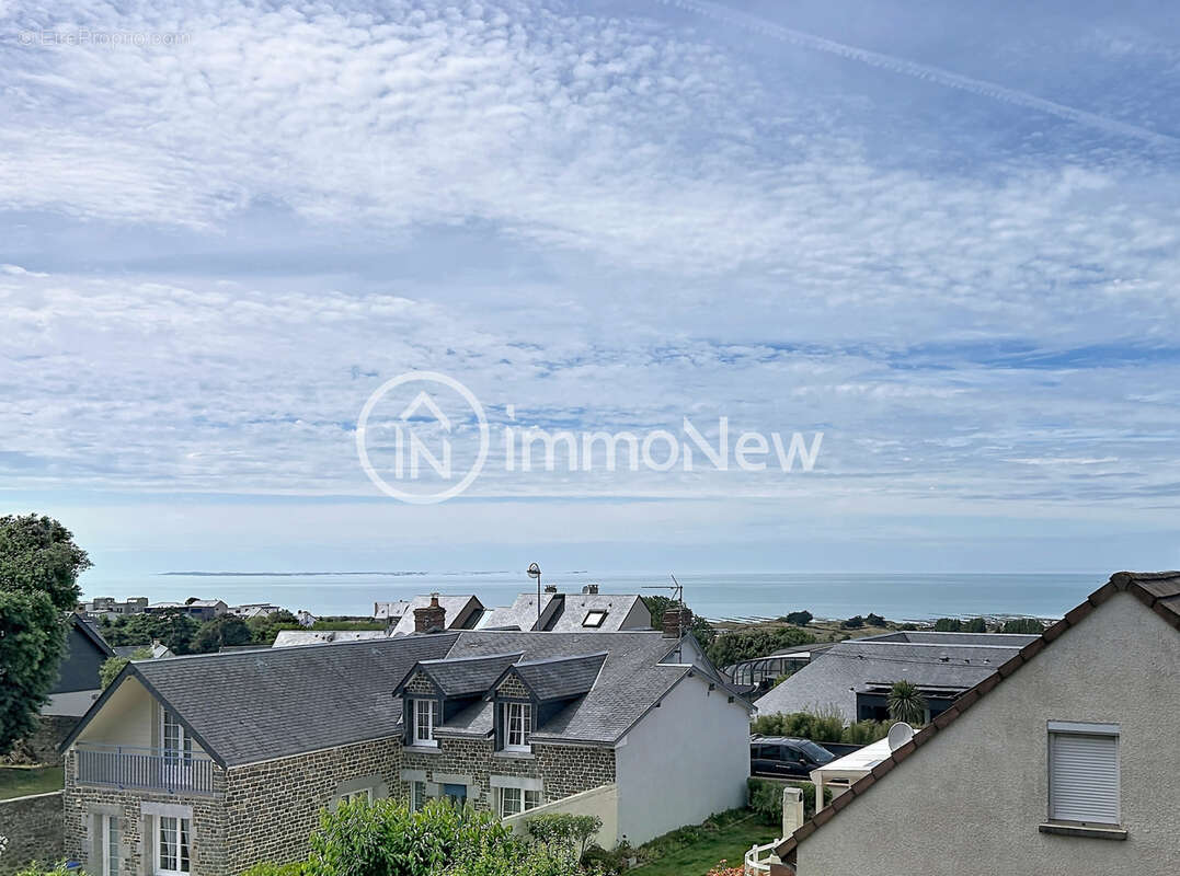 Maison à DONVILLE-LES-BAINS
