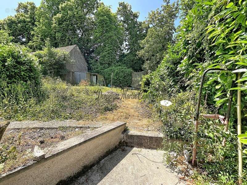 BEAUMONT SUR DEME (72)-EXCLUSIVITÉ – Maison de caractère 181 m² – Atelier 78 m² – 5 chambres - photo 6