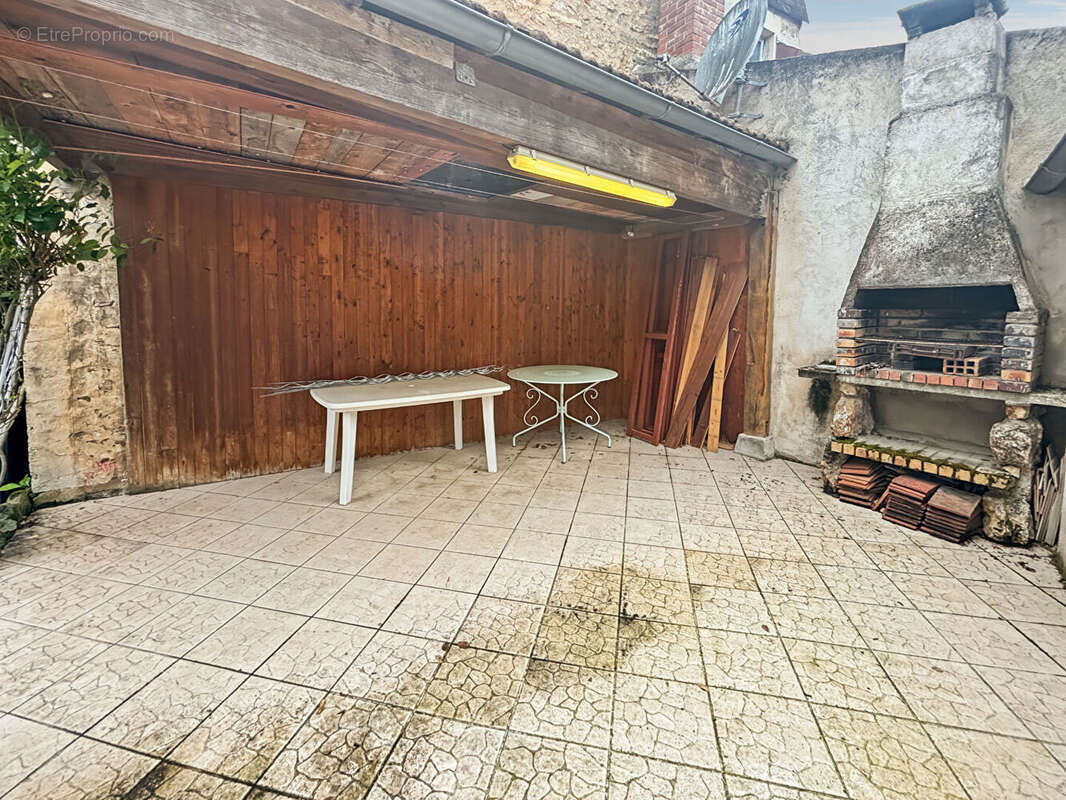 Maison à CESSON