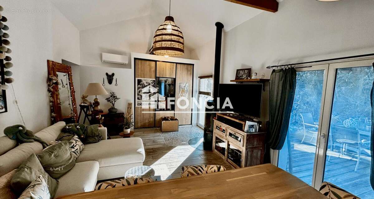 Maison à SIX-FOURS-LES-PLAGES