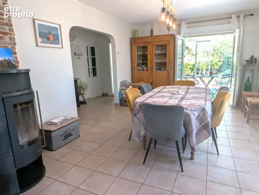 Maison 169 m² à Cordelle  - photo 3