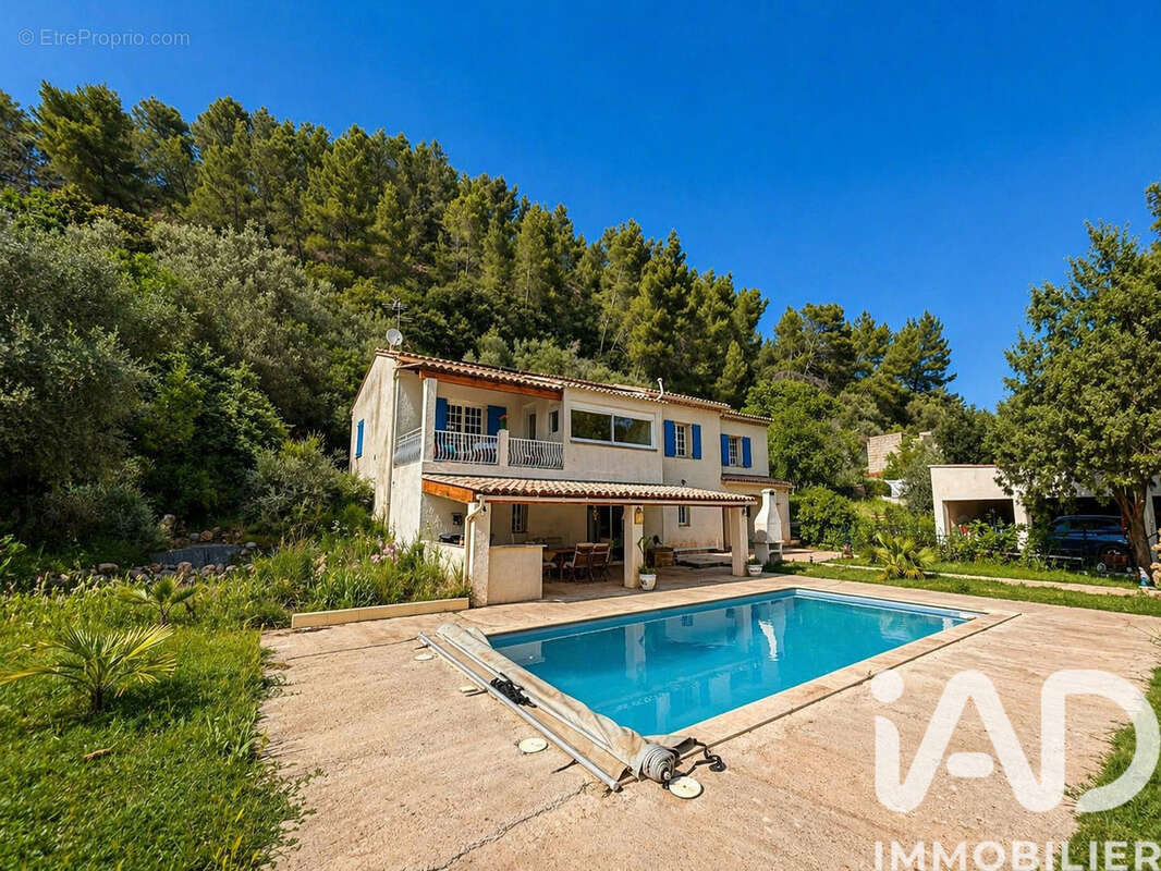 Photo 2 - Maison à VIDAUBAN
