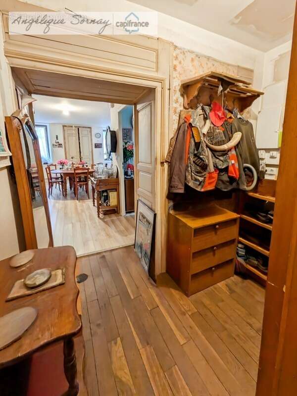 Maison à SAINT-JULIEN