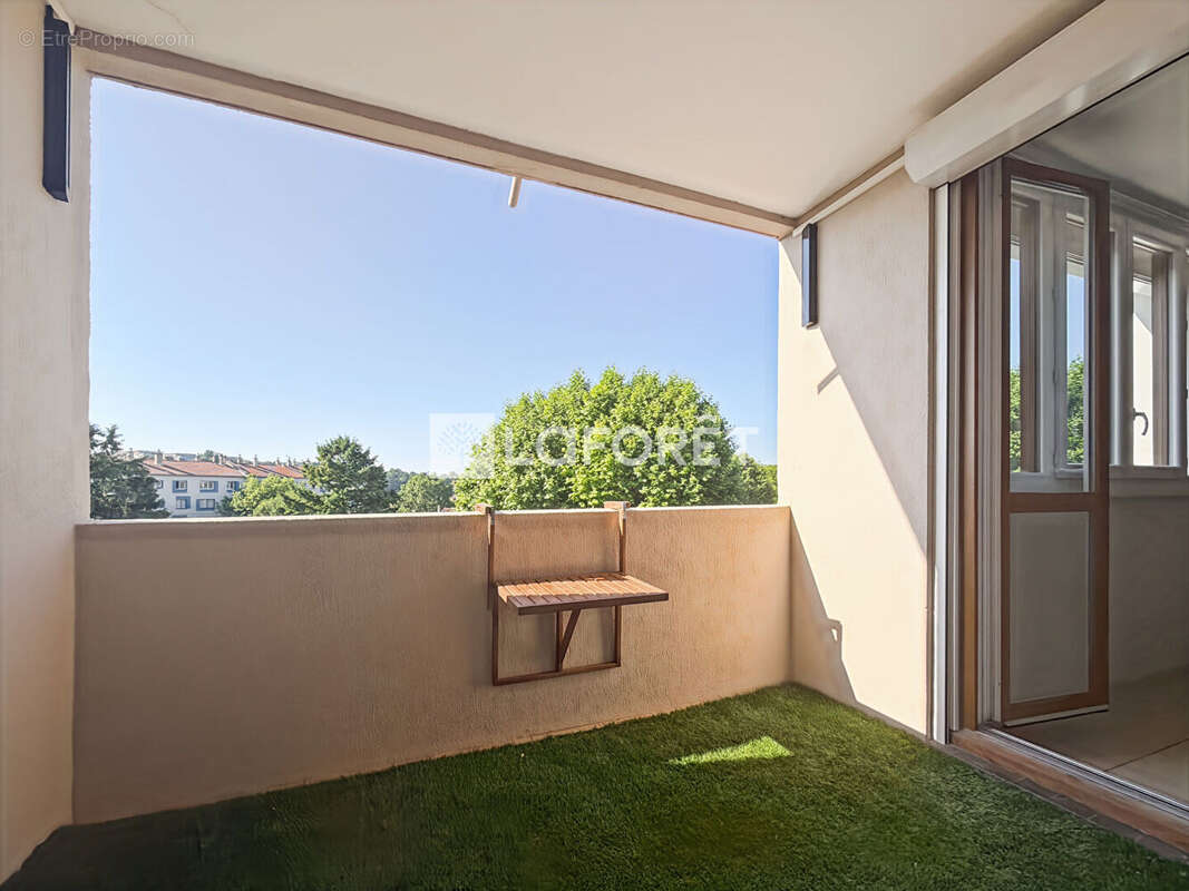 Appartement à BOURG-LES-VALENCE