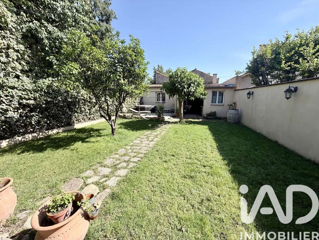 Maison 133 m² à Nimes  - photo 2