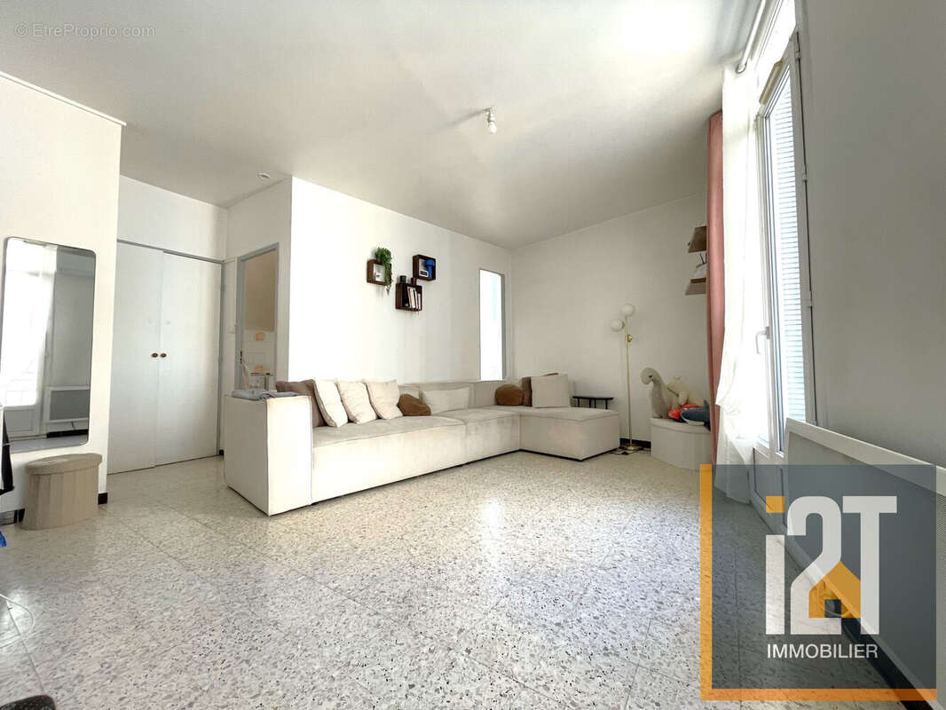 Appartement à NIMES