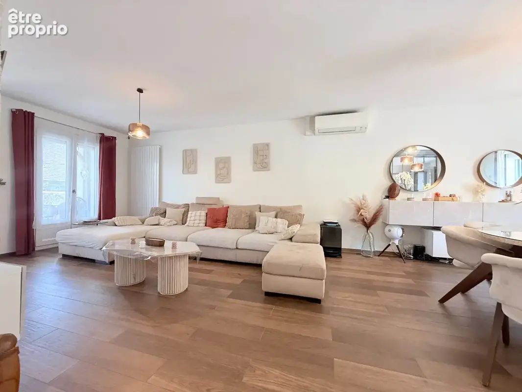 Dpt  (93), à vendre  maison P7 de 125 m² - Terrain de 370,00 m² - photo 2