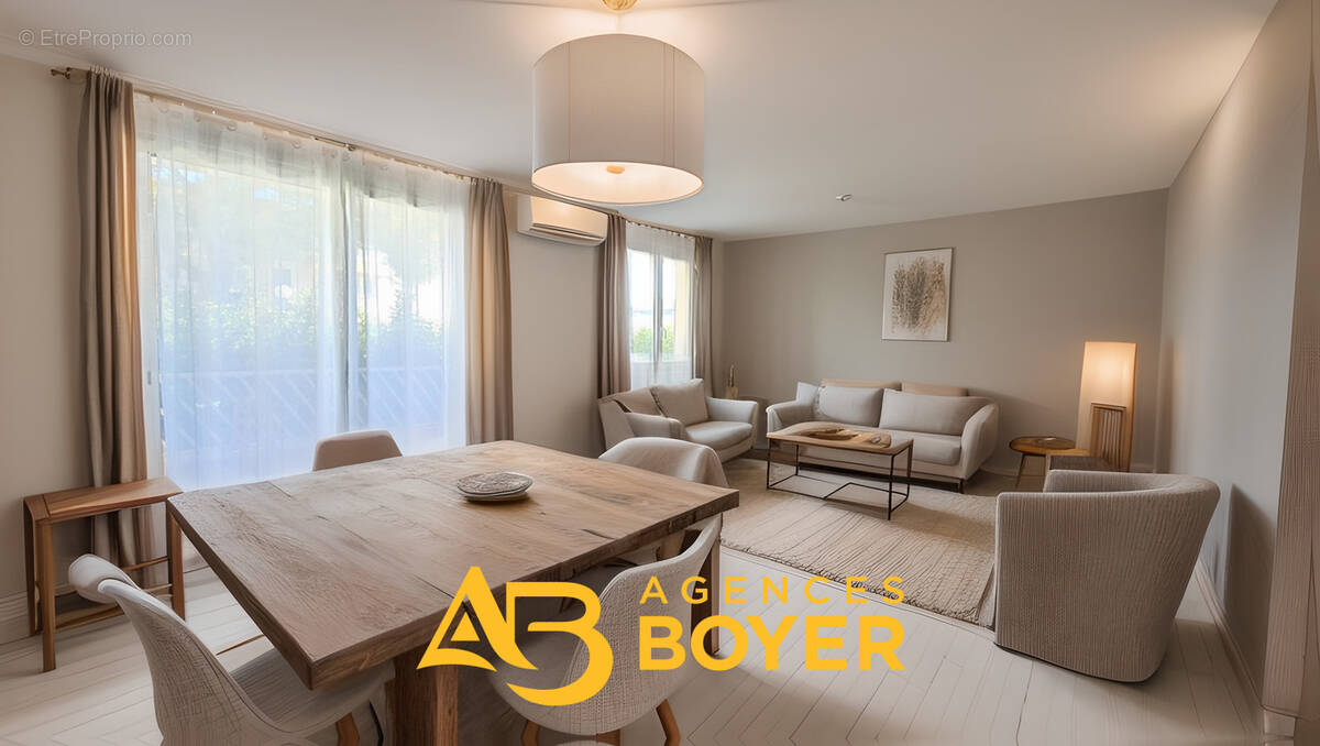 Appartement à SANARY-SUR-MER