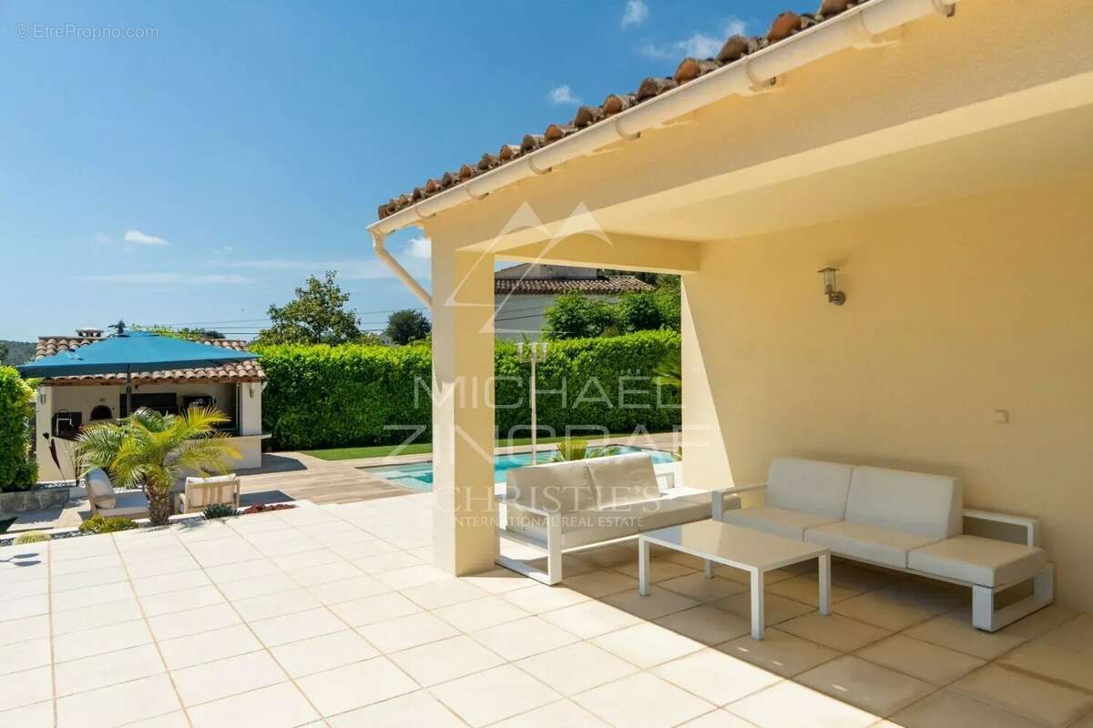 Maison à LA COLLE-SUR-LOUP