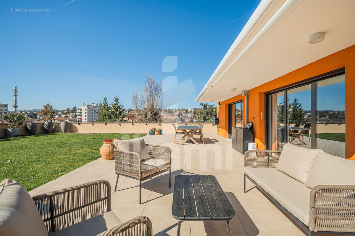 Appartement à VOIRON