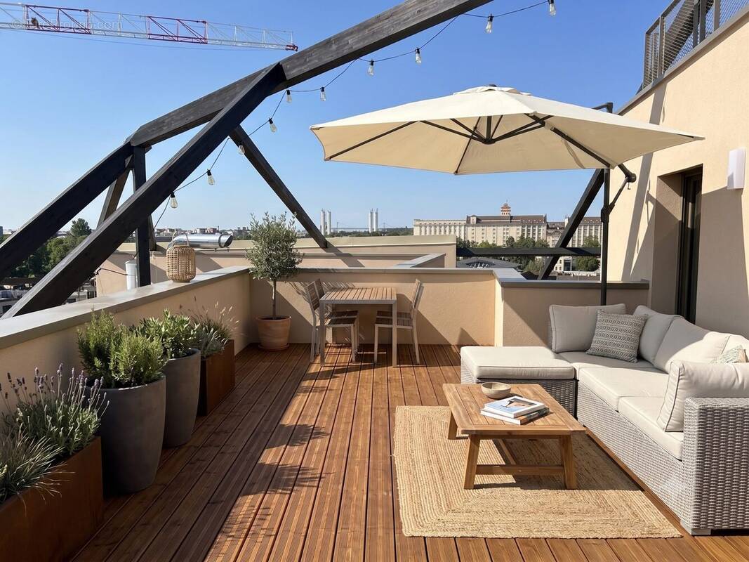 Appartement à BORDEAUX