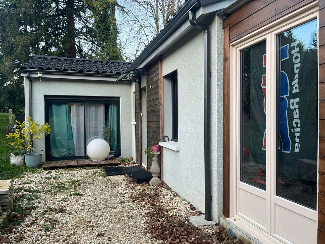 Maison à COULOUNIEIX-CHAMIERS