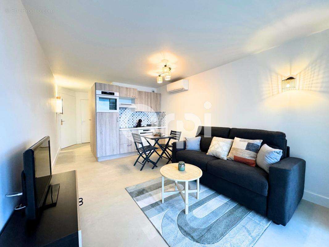 Appartement à THEOULE-SUR-MER