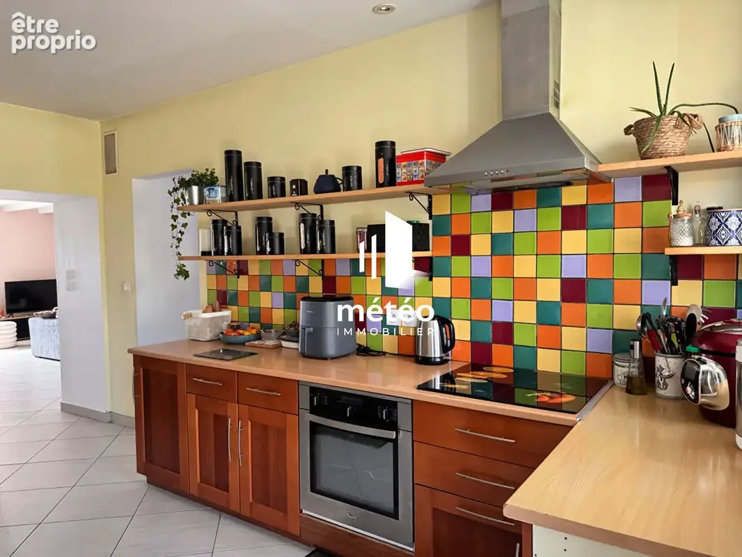 Maison 4 pièces à vendre - 124 m² avec terrain de 802 m² aux Sables - photo 8