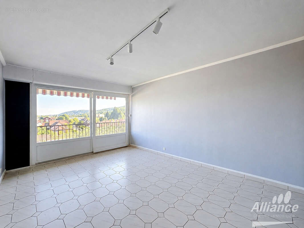 Appartement à VALDOIE